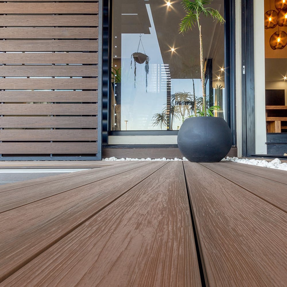 Pros of Composite Decking